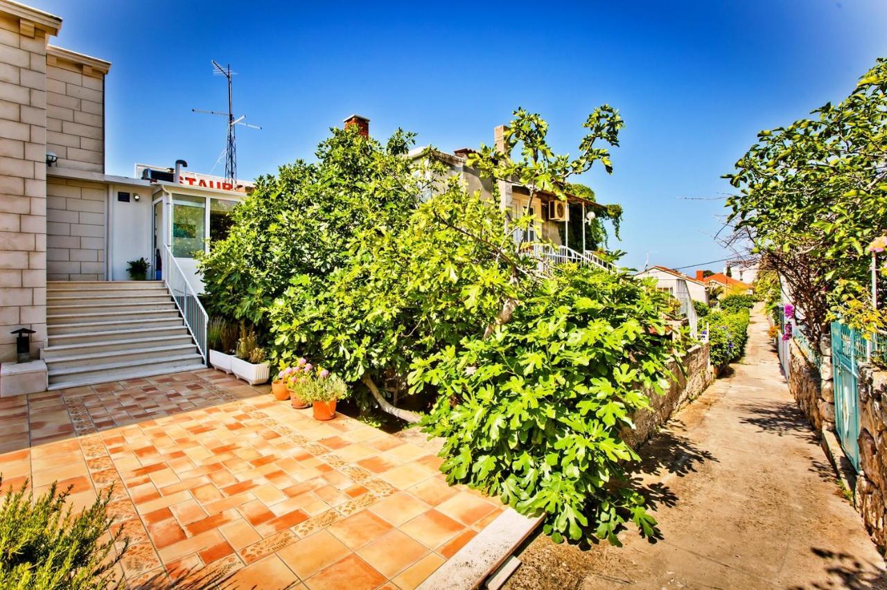 St. Nicholas Rooms Hvar Town Zewnętrze zdjęcie